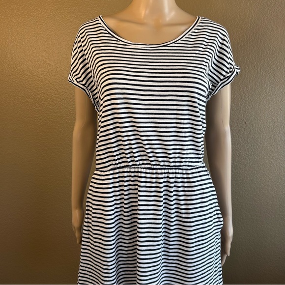 **SOLD** - Picture 2 of 11